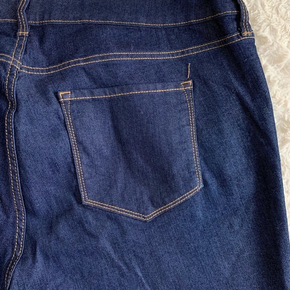 Old Navy Super Skinny Mid Rise Size 22 - Picture 6 of 8